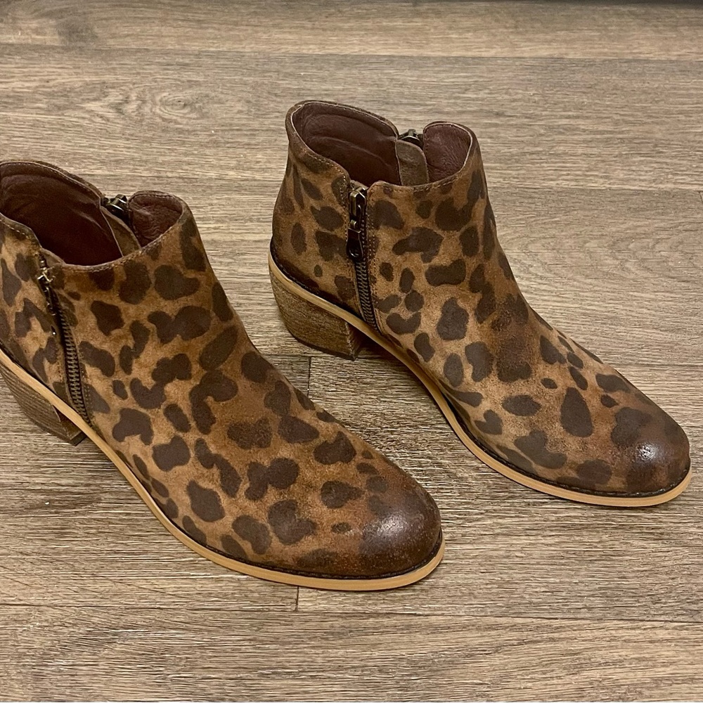 Women Ankle Boots